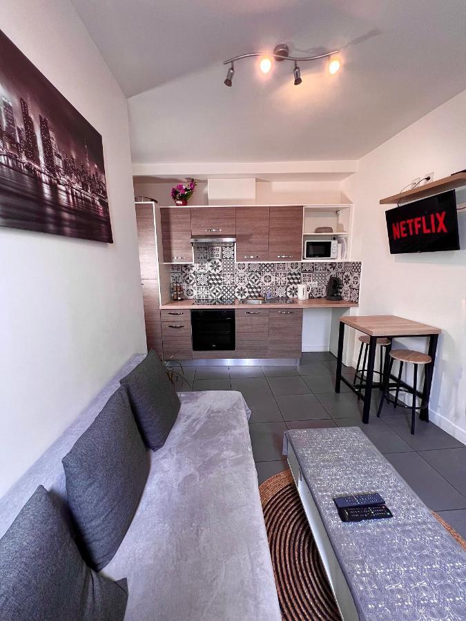 Logesty Home Proche Paris Et Metro Pantin Bagian luar foto